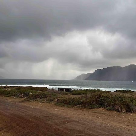 Famara, Apto. En Zona Tranquila A 200M Del Mar. Lejlighed Eksteriør billede