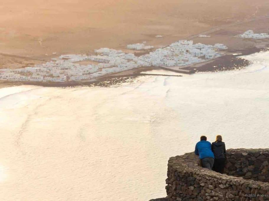 Famara, Apto. En Zona Tranquila A 200M Del Mar. Lejlighed Eksteriør billede