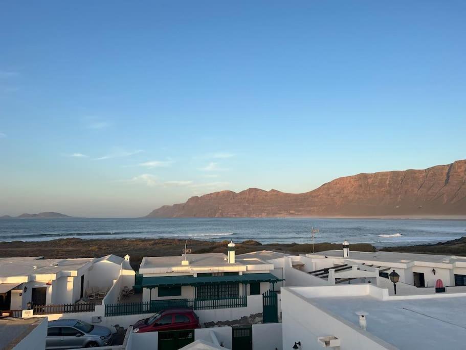 Famara, Apto. En Zona Tranquila A 200M Del Mar. Lejlighed Eksteriør billede