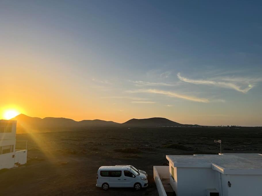 Famara, Apto. En Zona Tranquila A 200M Del Mar. Lejlighed Eksteriør billede
