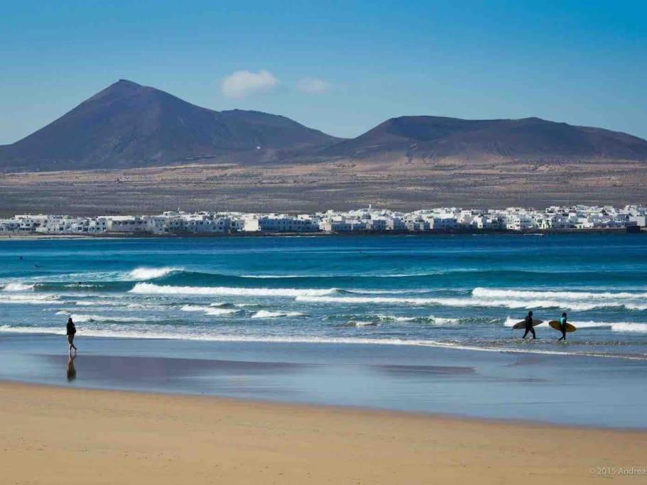 Famara, Apto. En Zona Tranquila A 200M Del Mar. Lejlighed Eksteriør billede